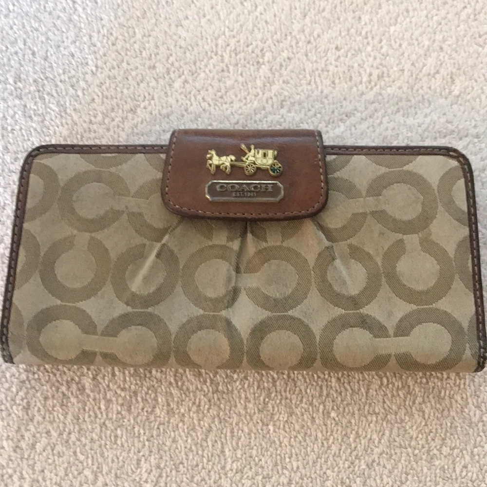 Authentic Coach Wallet